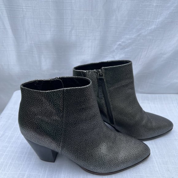 Frankie4 Ankle Booties Speckled Leather Side Zipper Cuban Heel Pewter Size 8½ - Picture 2 of 10